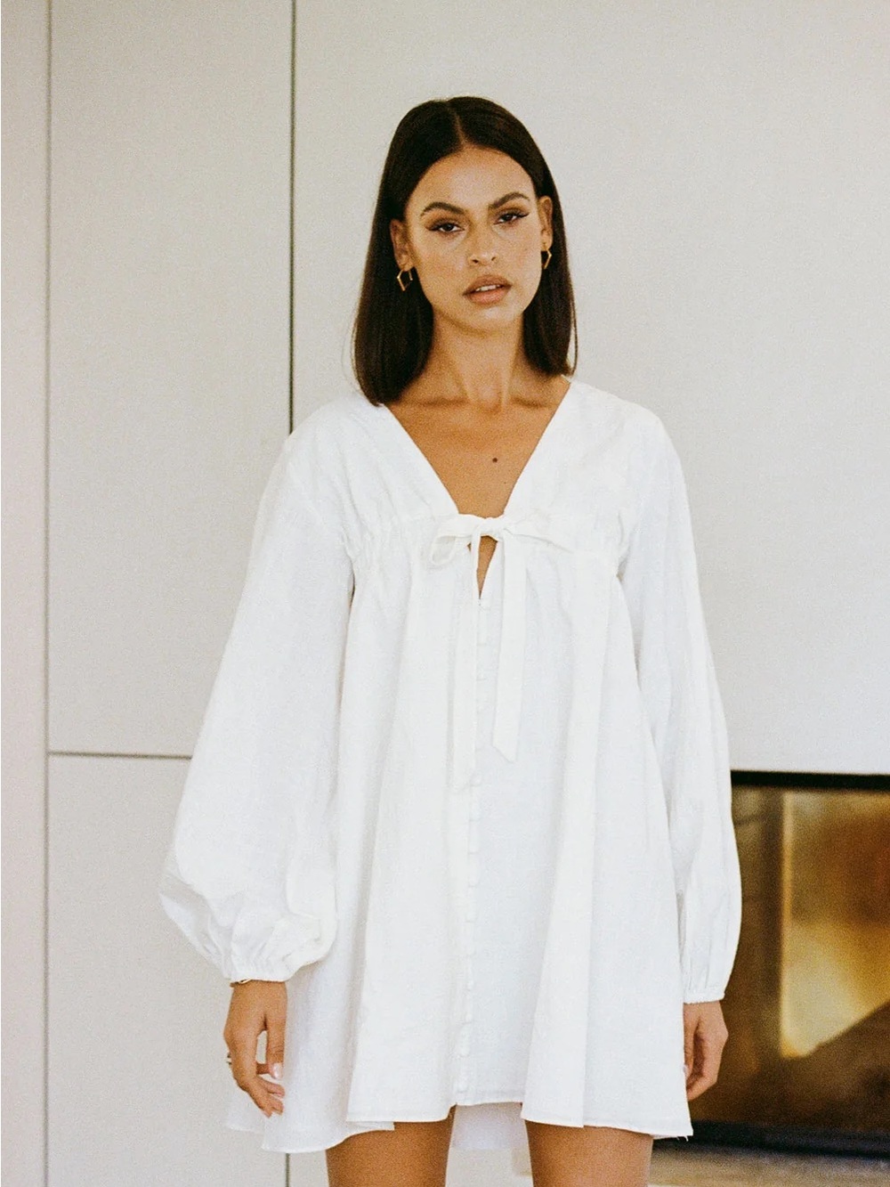 SABO V-Neck White Tie-Front Mini Dress with Balloon Sleeves